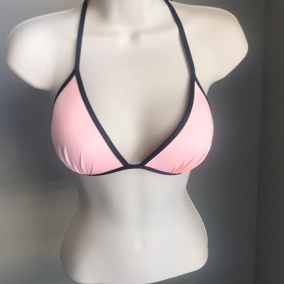 H&M Other - H&M bathing suit top